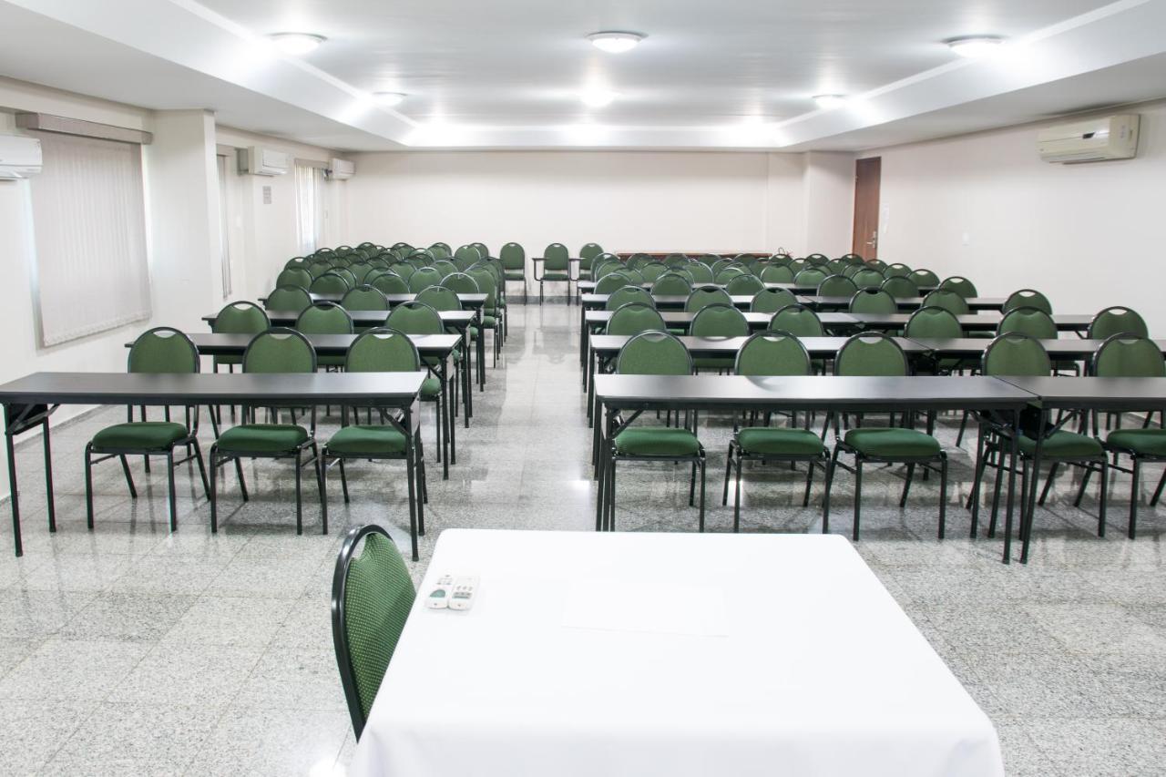 Hotel Vale Verde 캄푸그란지 외부 사진