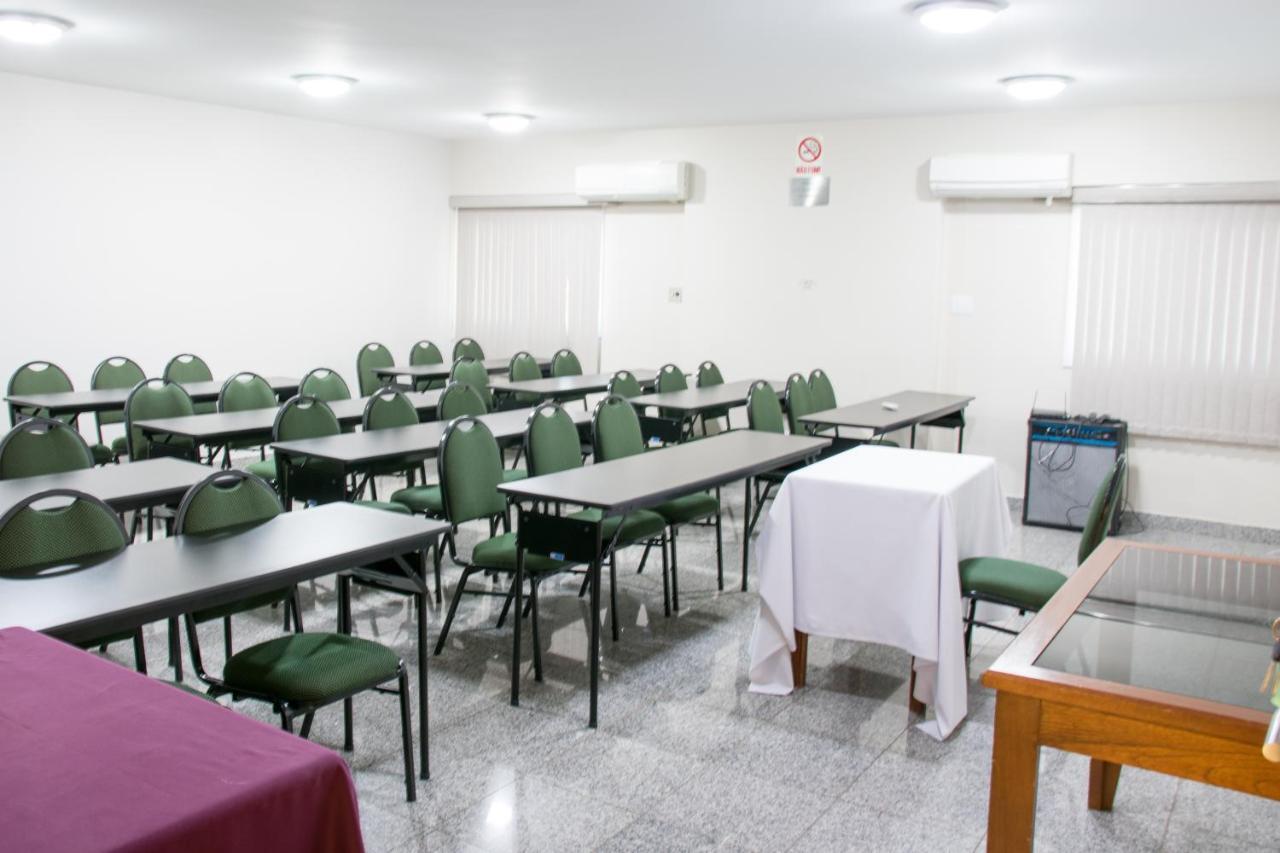Hotel Vale Verde 캄푸그란지 외부 사진